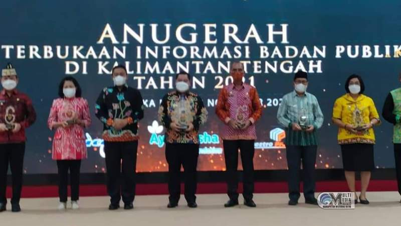 Murung Raya Raih Penghargaan Keterbukaan Informasi Publik