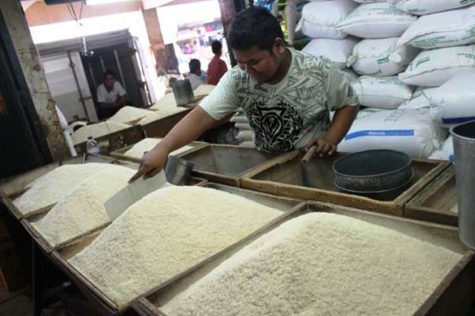 harga beras diperkirakan naik bulan depan