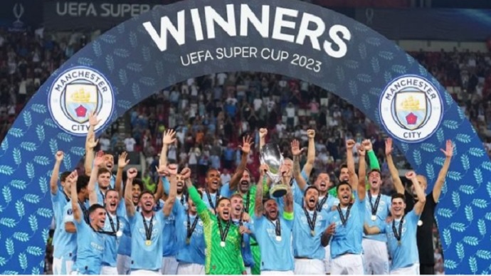 Manchester City juara Piala Super Eropa setelah menang adu penalti lawan Sevilla di Georgios Karaiskakis Stadium pada 17 Agustus 2023. (ANT/AFP/ARIS MESSINIS)