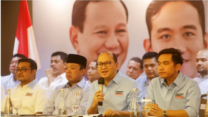 Prabowo-Gibran Luncurkan Program Strategis Makan Siang Dan Susu Gratis ...