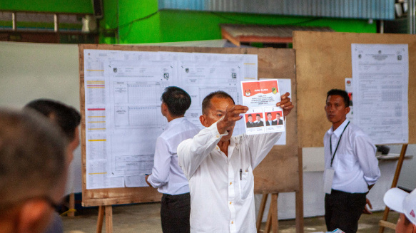 Penghitungan suara PSU di TPS 1 Kelurahan Melayu, Kabupaten Barito Utara, Sabtu (22/3). (IST)