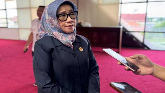 6_DPRD Kalteng_Nafsiah