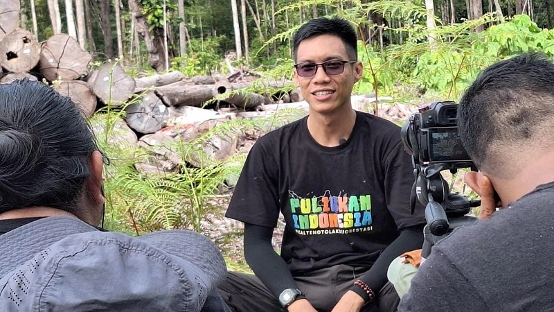 28_Walhi_Bayu Herinata Direktur Walhi Kalteng.