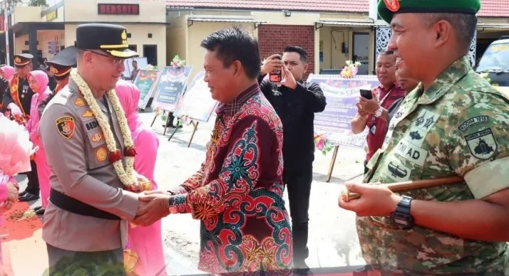 5c36ec39-7d52-413b-b8a1-bfe93aed84a1