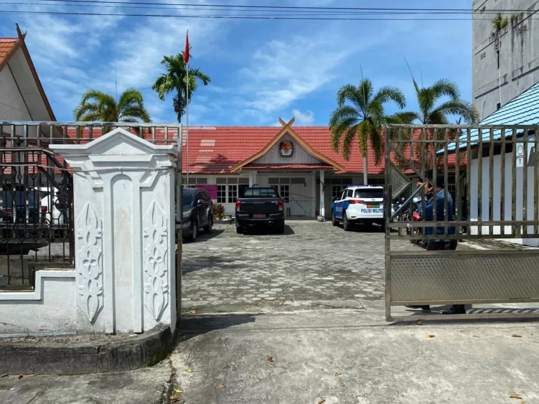 78b5945d-4d07-4b48-800f-7ee022015fbe-2247679183