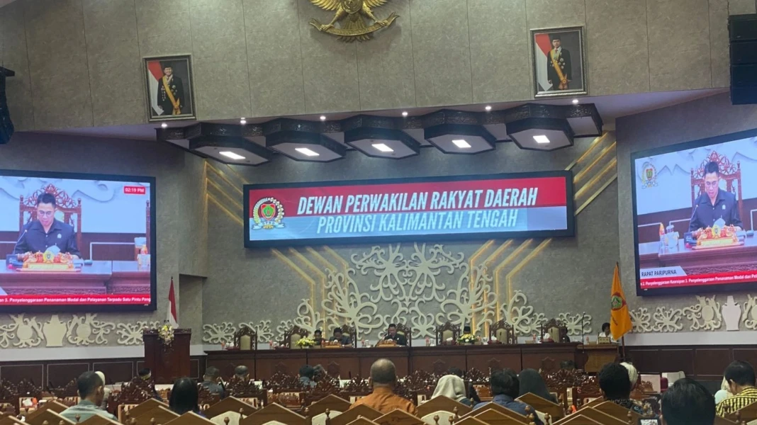 Suasana Rapat Paripurna ke-2 Masa Persidangan II Tahun Sidang 2026 DPRD Provinsi Kalimantan Tengah di Kantor DPRD Kalteng, Jalan Ahmad Yani, Rabu (14/1). (Anandri/Prokalteng.co)