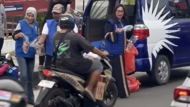 42bf859f-63e3-464c-a19c-6a660971c21c