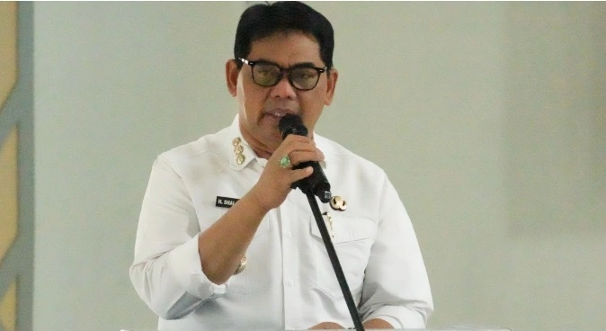 8_Bupati ShalahudinOK