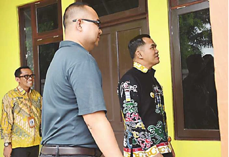 bupati pulpis tinjau asrama mahasiswa