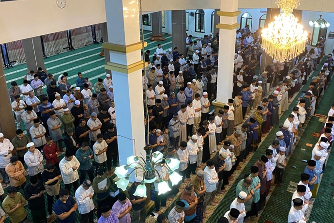 Terawih Perdana