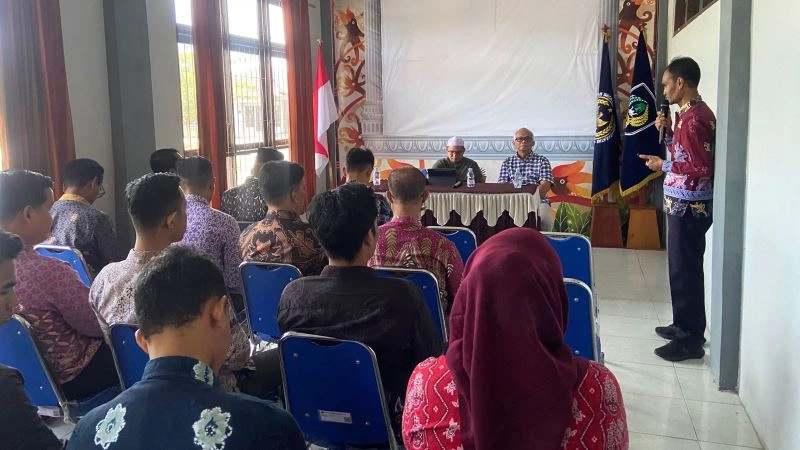 Warga binaan ketika mengikuti pengajian rutin yang digelar oleh Lapas Narkotika Kasongan.