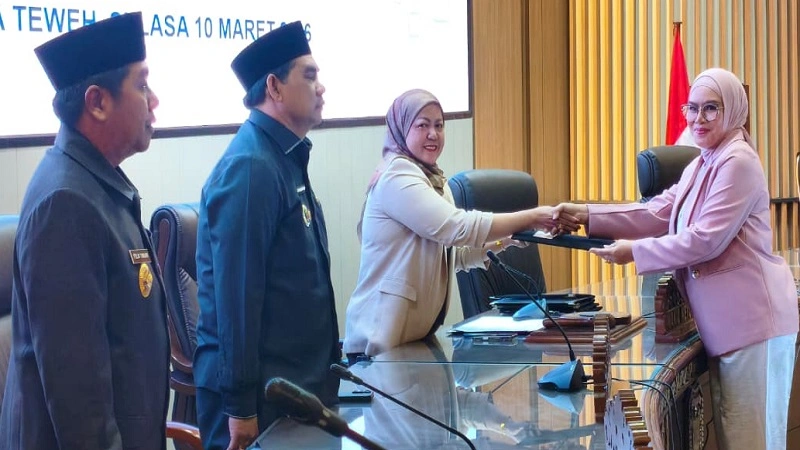 11_DPRD Batara_Sri Neni