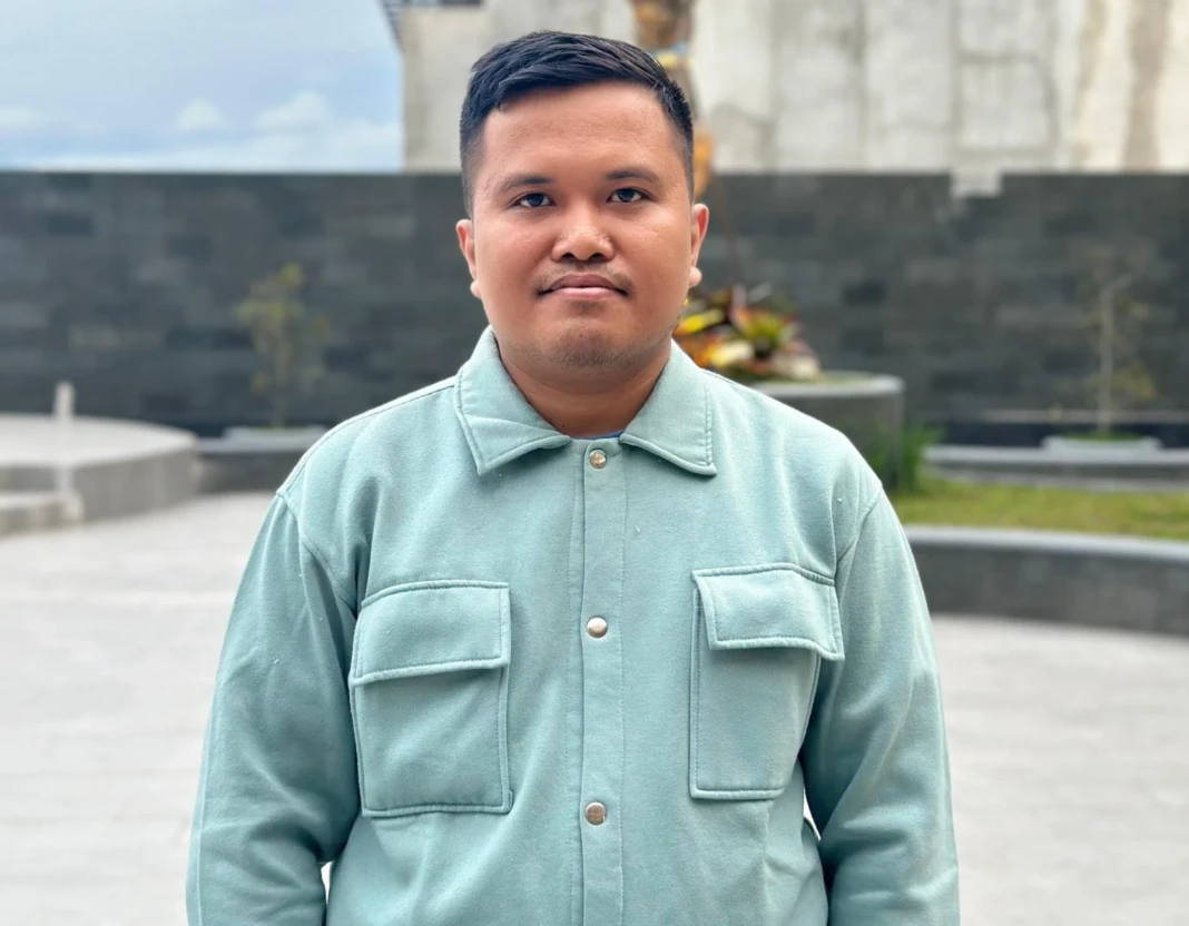 1b7a94c3-64d4-41a2-8593-1cf9af6e00e6