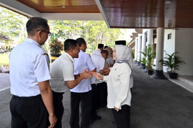 25_Bupati Kobar_Halal Bihalal