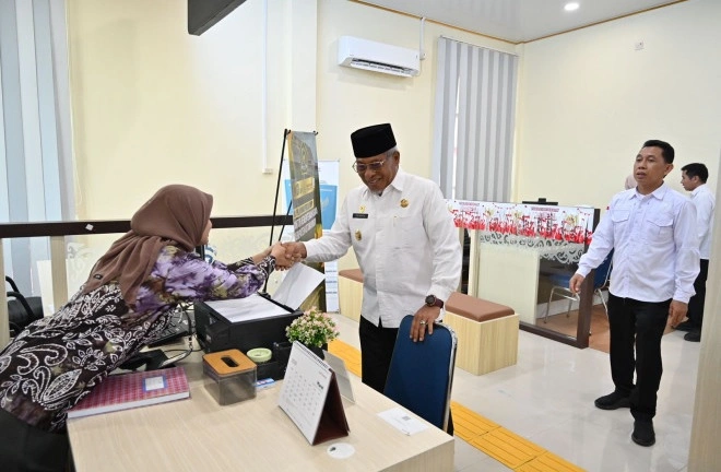 26_Wabup Kobar Sidak