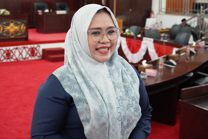 Dina Maulidah
