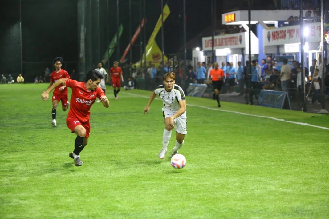 e15d11ae-1cc9-4003-85a2-c0b489c9472d