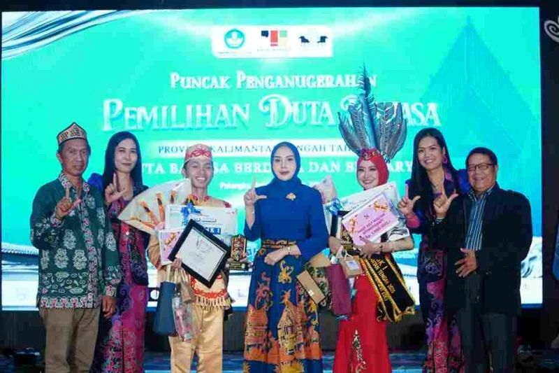 Malam Puncak Duta Bahasa Kalteng 2026 Ditutup, Istri Gubernur Soroti Ancaman Bahasa Gaul