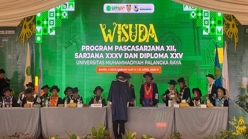 23_Wisuda3