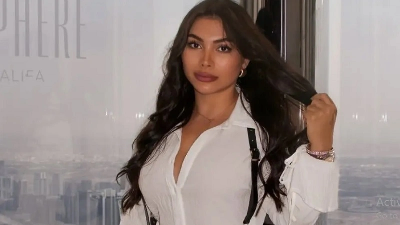 25_Yulia