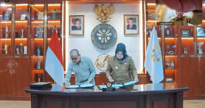 7_Bupati Kobar_MoU_Utama
