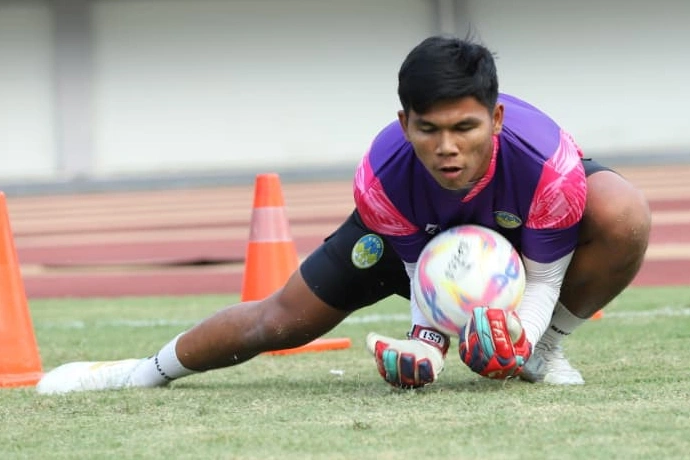 Cahya Supriadi Dipanggil Timnas Indonesia untuk Piala AFF, Siap Bersaing untuk Posisi Utama