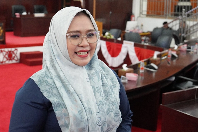 Dina Maulidah