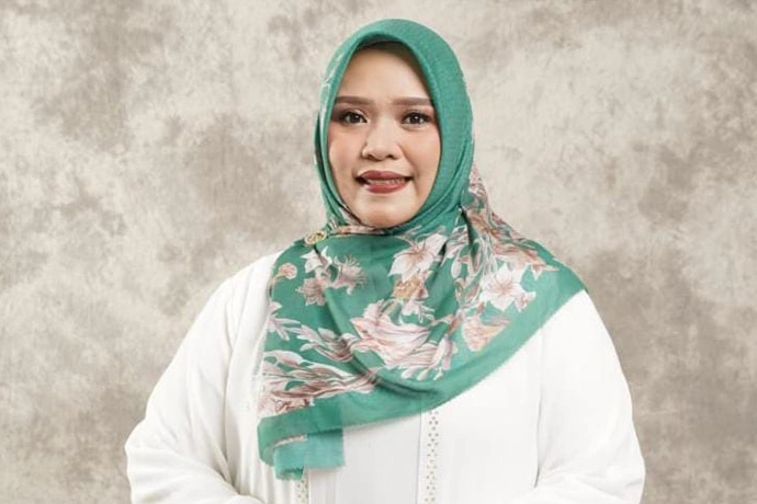 Dina Maulidah