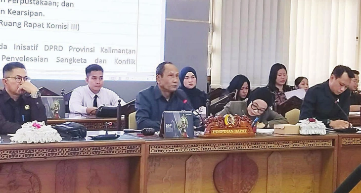 dprd kalteng rapat banmus