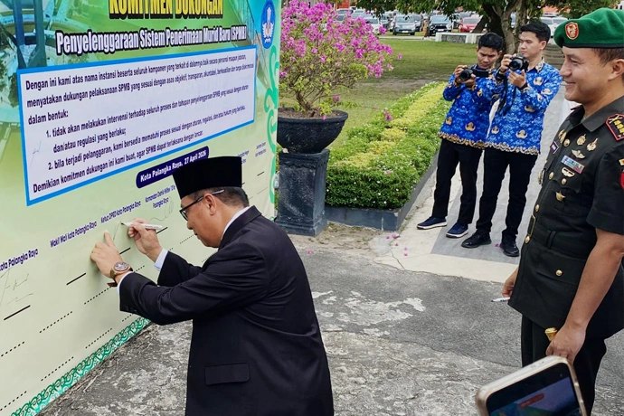 Teken Komitmen SPMB, Subandi Tegaskan Penerimaan Siswa Tanpa Diskriminasi