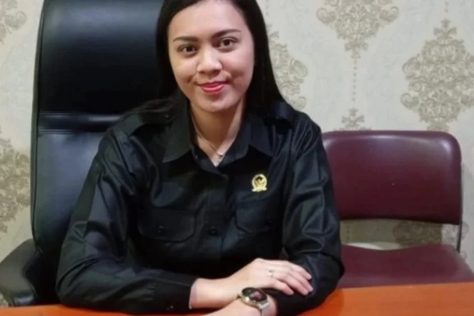Nisha Anggraeni