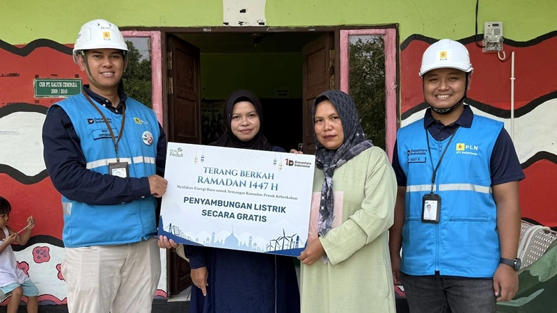 PLN Bagikan Listrik Gratis untuk Warga Prasejahtera, 45 Penerima Langsung Nikmati Dampaknya