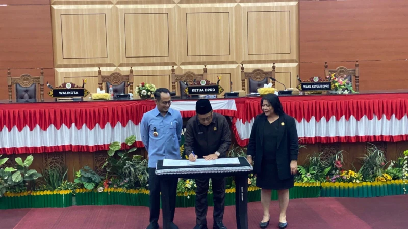 DPRD Palangka Raya Sahkan 3 Raperda Jadi Perda