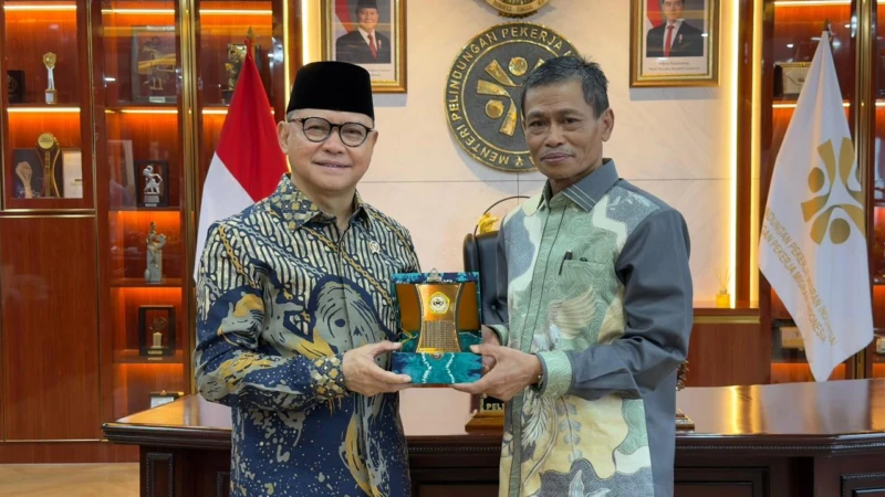 Menteri P2MI Siapkan Migrant Center di ULM, Cetak SDM Profesional Go Global