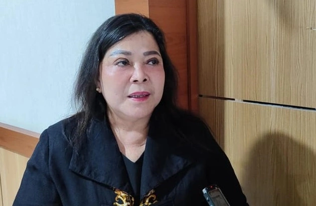 12_Nenie A Lambung