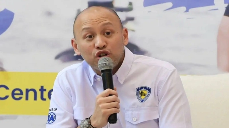 13_Ananda Mikola