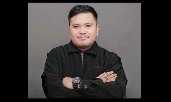 17_Pengamat EkonomiOK