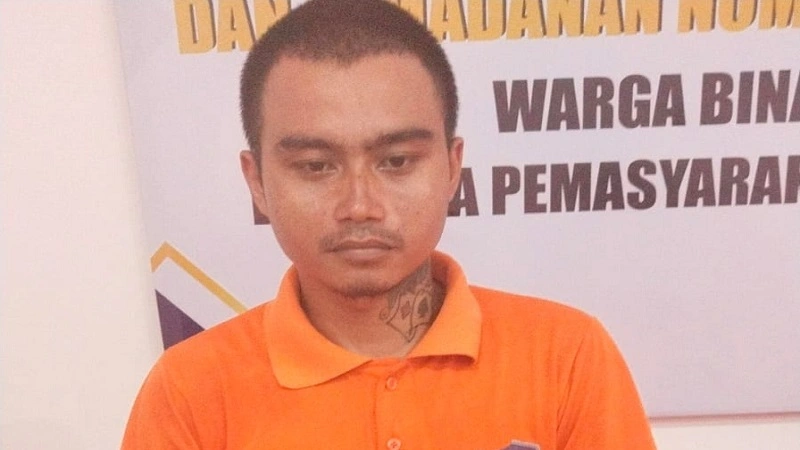 8_Sabu_Sedotan