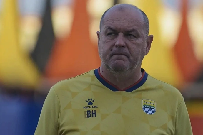 Bojan Hodak Dikabarkan Bakal Tinggalkan Persib Bandung