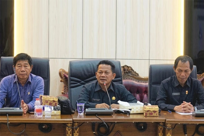 DPRD Batara