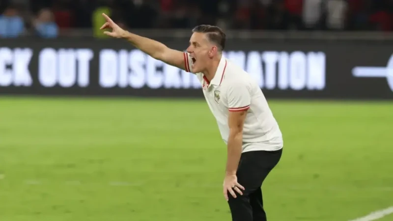 Herdman Targetkan Timnas Indonesia Tangguh Hadapi Tekanan Besar