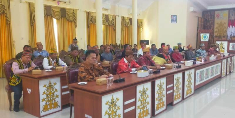 Majelis Dayak Tomun Temui DPRD Lamandau, Ada Aspirasi Jalan dan Masjid Agung
