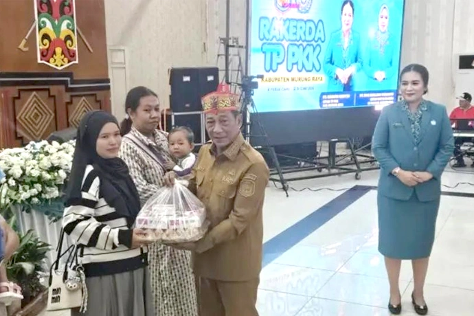 Bupati Murung Raya Soroti Pentingnya Fungsi Posyandu