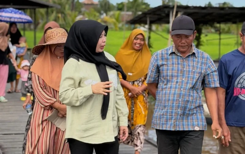 Kamayanti Tampung Keluhan Warga Kapuas soal Jalan, Perahu dan Pakan Ikan