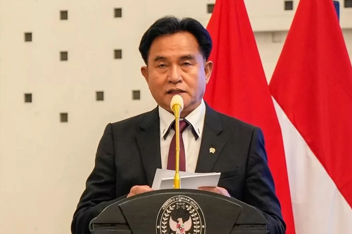 Yusril Mahendra
