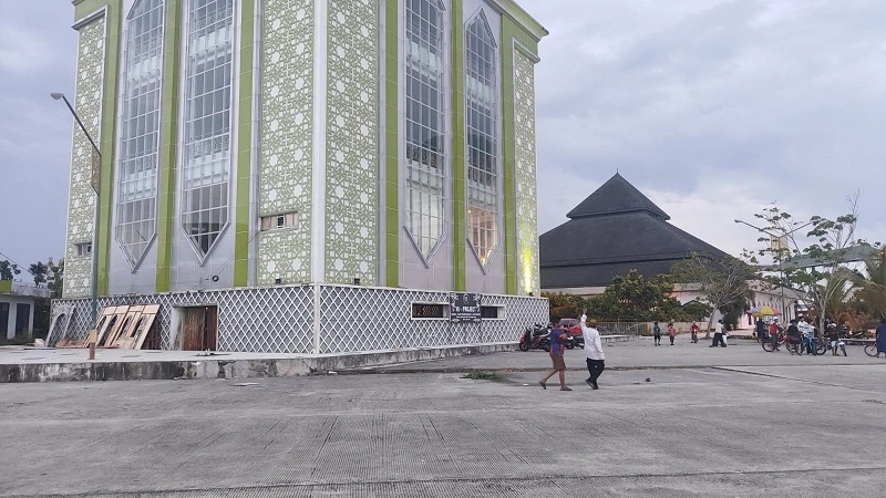11_Terjatuh dari Menara