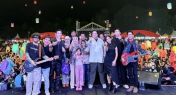Bupati Lamandau Tutup Sumber Mulya Fest  2026, Ribuan Lampion Hiasi Langit Malam