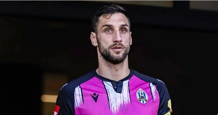 27_Denis
