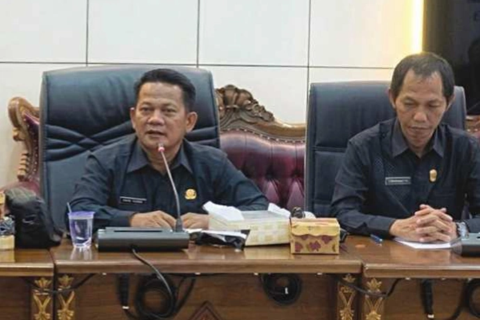 DPRD Batara