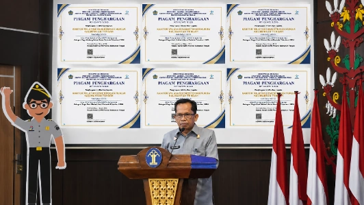 file_000000005f90720bb842515f2d54d583_copy_532x299